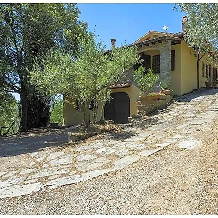 Hotel Montecchio Comfortable 2*
