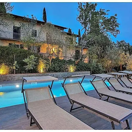 Hotel Montecchio Comfortable 2*